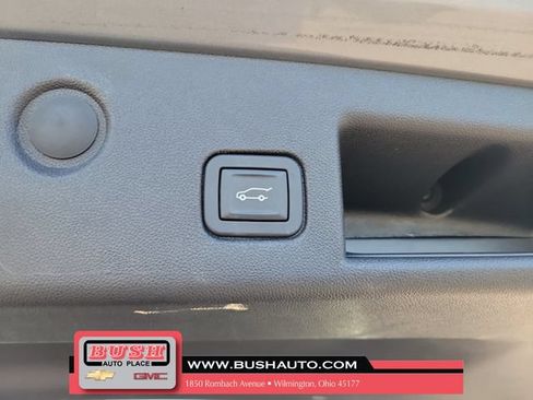 Used 2024 Chevrolet Equinox LT AWD/4WD image 10