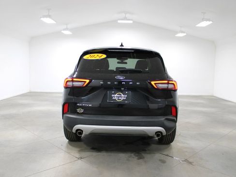 Used 2024 Ford Escape Active image 8