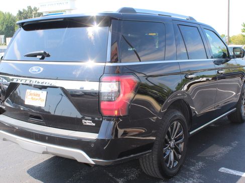 Used 2021 Ford Expedition Limited AWD/4WD image 6