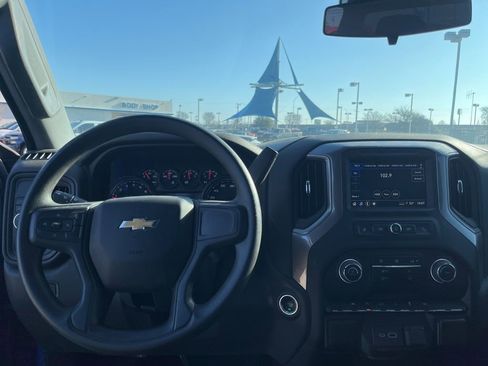 Used 2023 Chevrolet Silverado 1500 Custom w/ LPO, Dark Essentials Package image 7