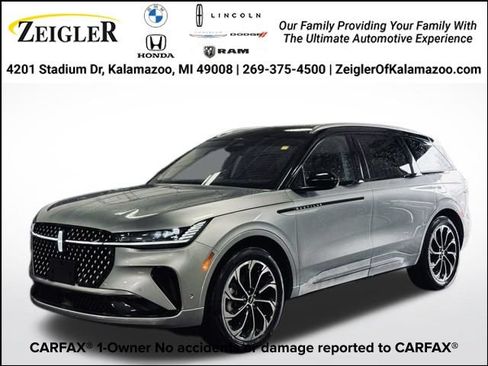 Certified 2024 Lincoln Nautilus Reserve AWD/4WD image 1