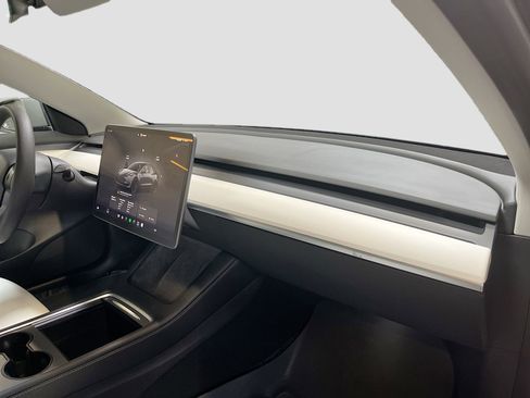 Used 2022 Tesla Model 3 Performance AWD/4WD image 30