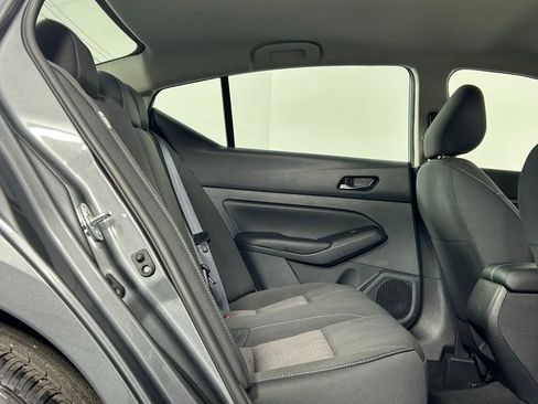 Used 2024 Nissan Altima 2.5 S image 12