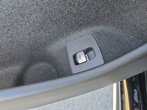 New 2026 Mercedes-Benz E 350 4MATIC Sedan image 20