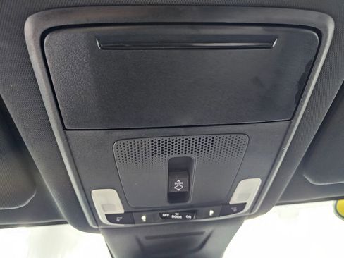 Used 2025 Honda CR-V Sport Touring image 12