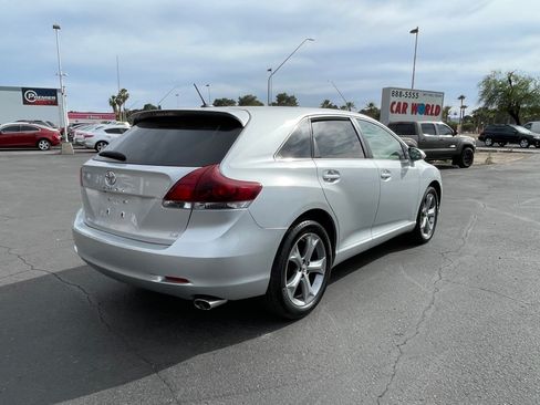 Used 2014 Toyota Venza LE w/ LE Convenience Package FWD image 5