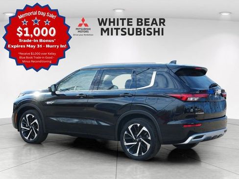 Used 2023 Mitsubishi Outlander SEL AWD/4WD image 4