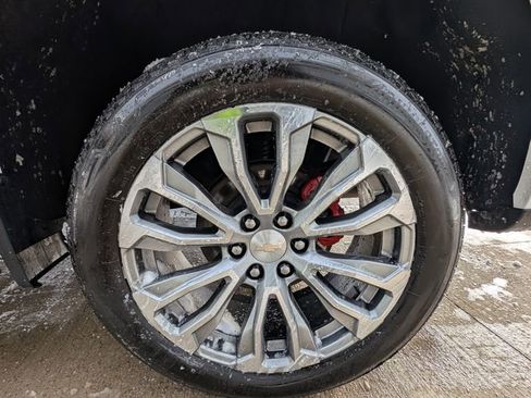 Used 2022 Chevrolet Silverado 1500 High Country w/ High Country Premium Package image 49