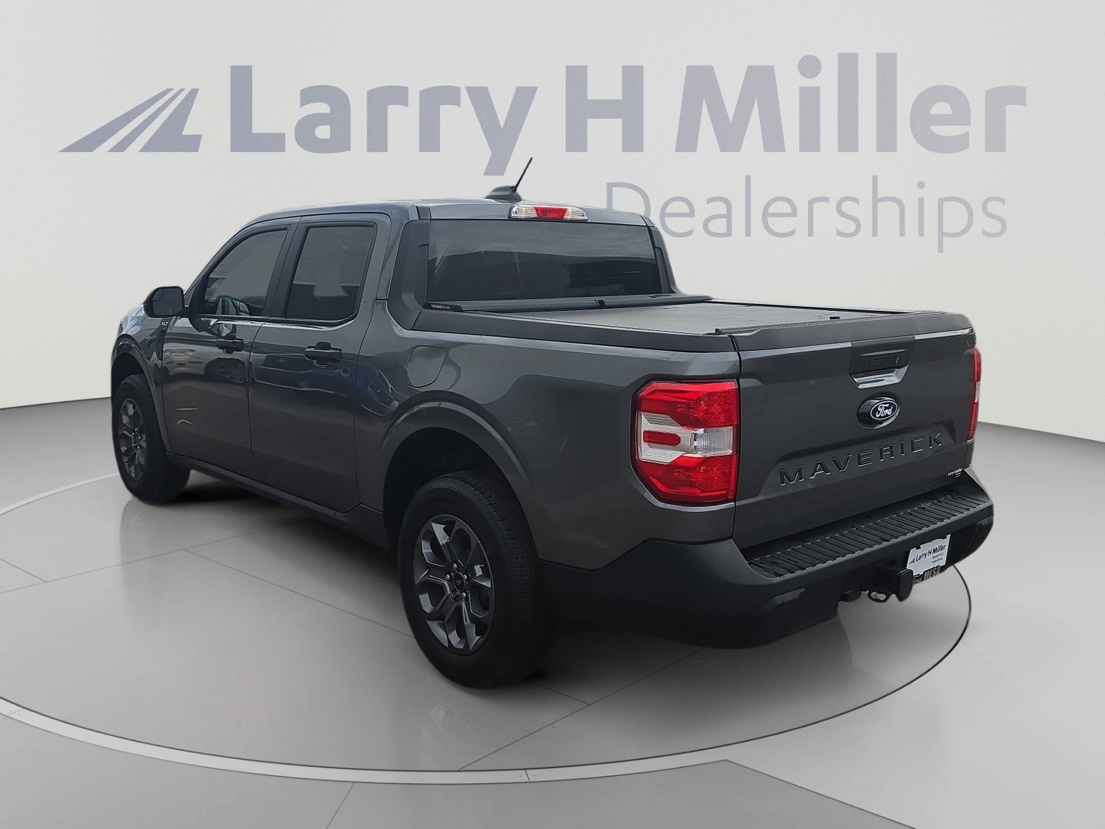 Used 2025 Ford Maverick XLT w/ XLT Luxury Package FWD image 3