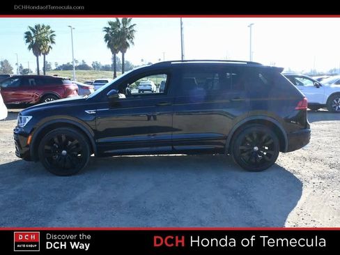 Used 2021 Volkswagen Tiguan SE R-Line image 4