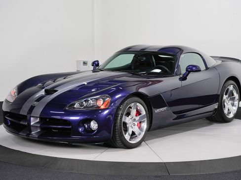 Used 2008 Dodge Viper SRT-10 image 6