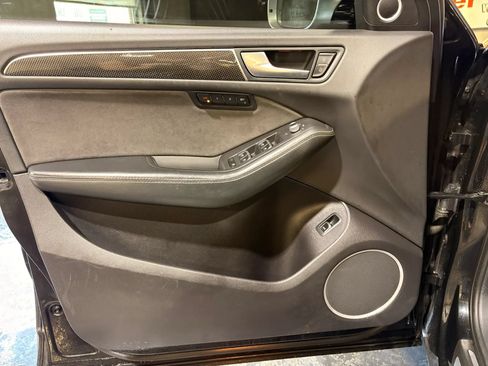 Used 2017 Audi SQ5 Premium Plus w/ Technology Package AWD/4WD image 10