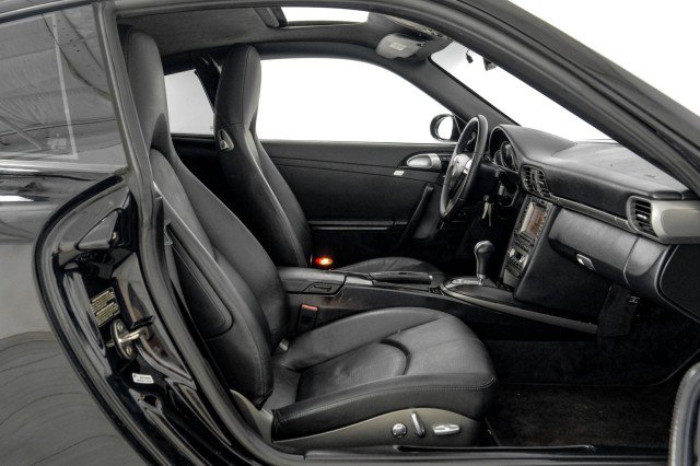 Used 2007 Porsche 911 Carrera RWD image 32