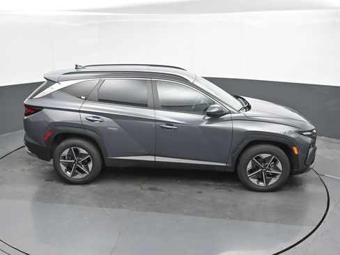 Used 2025 Hyundai Tucson SEL AWD/4WD image 30
