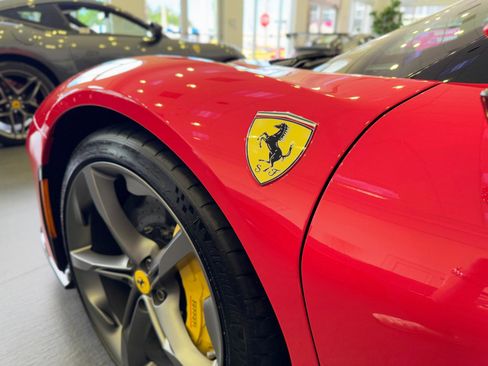 Used 2022 Ferrari SF90 Stradale image 30