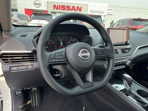 New 2025 Nissan Altima 2.5 S image 23