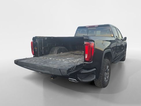 Used 2025 GMC Sierra 1500 AT4 w/ AT4 Premium Package image 21