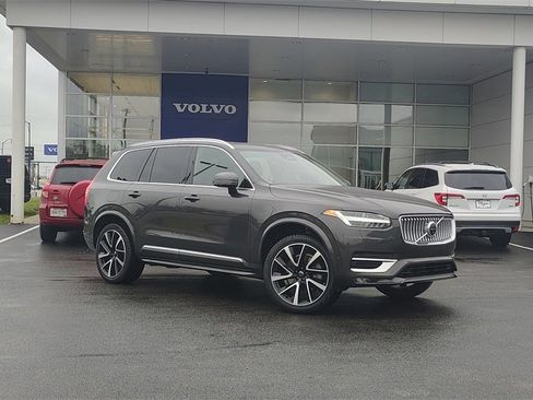 Certified 2023 Volvo XC90 B6 Plus w/ Protection Package Premier image 35