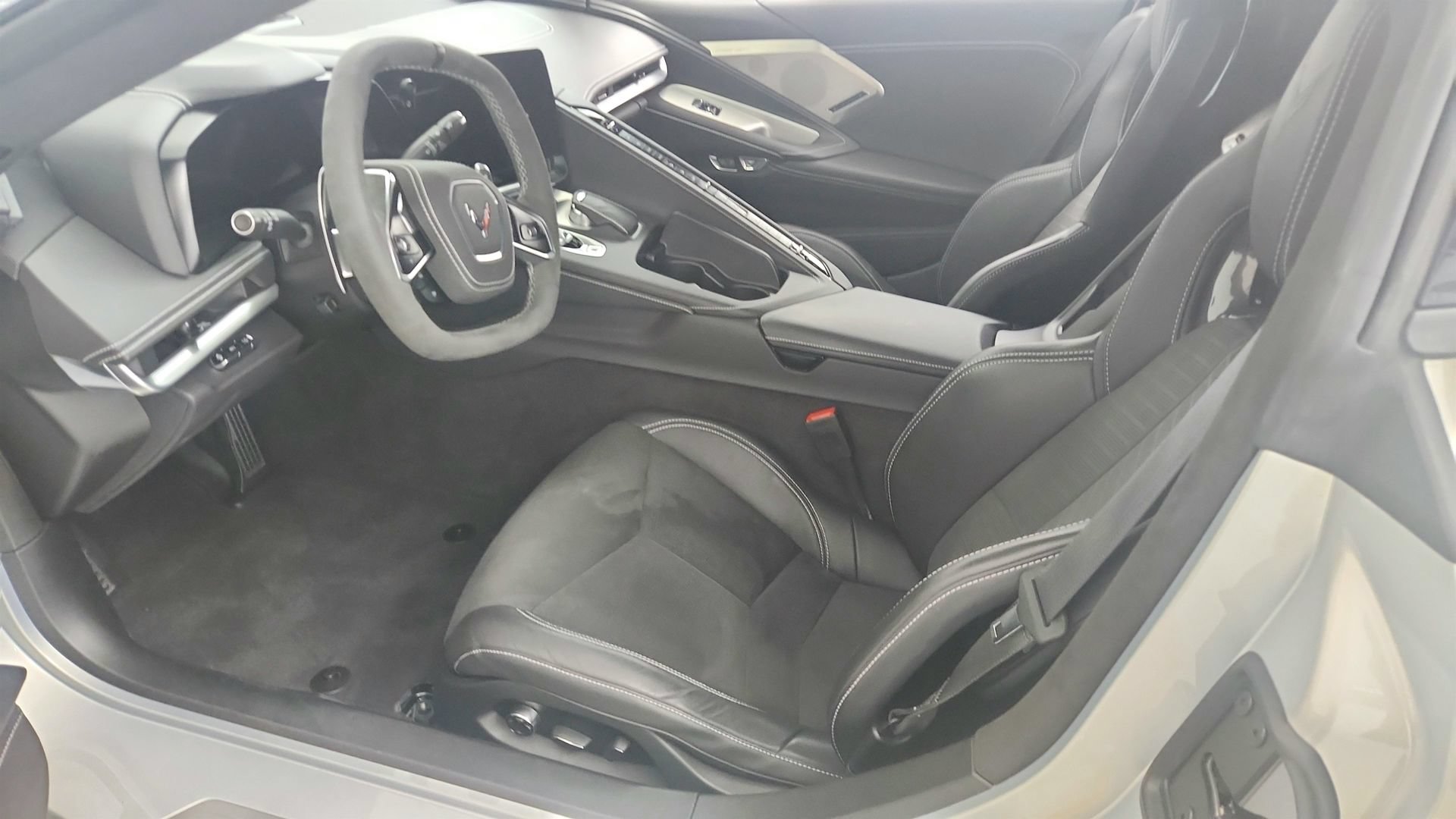 Certified 2023 Chevrolet Corvette Stingray Premium Cpe w/ Z51 Performance Package RWD image 21