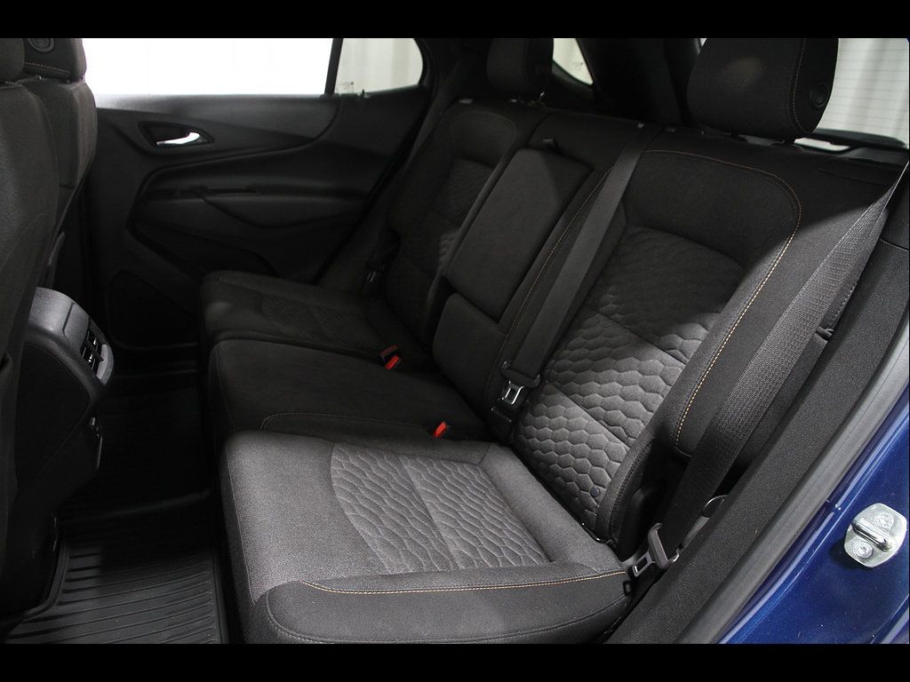 Used 2019 Chevrolet Equinox LT FWD image 18