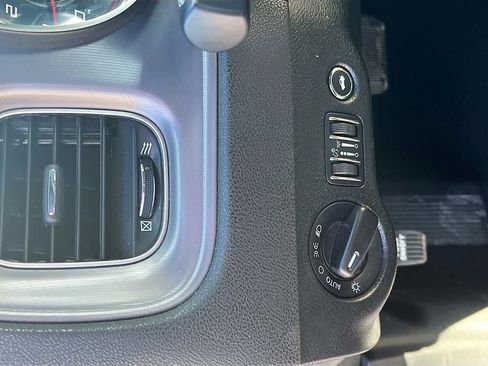 Used 2023 Dodge Charger SXT w/ Cold Weather Package RWD image 10