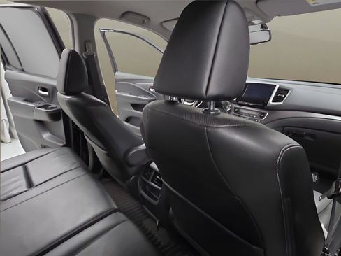 Used 2017 Honda Ridgeline RTL-T image 15