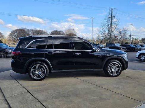 Certified 2025 Mercedes-Benz GLS 450 4MATIC image 10