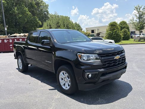 Used 2022 Chevrolet Colorado LT w/ LT Convenience Package RWD image 3