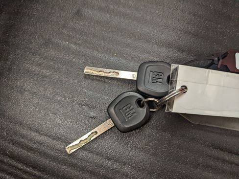 Certified 2024 GMC Savana 2500 w/ Driver Convenience Package image 34