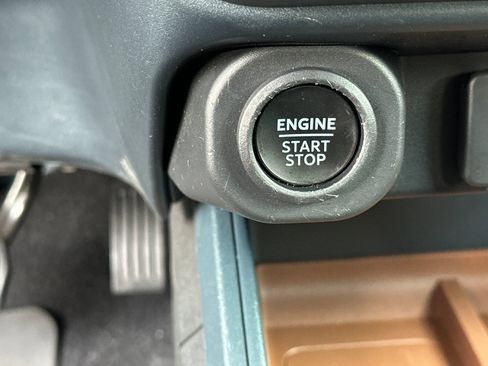 Used 2024 Ford Maverick Lariat w/ FX4 Off-Road Package image 24