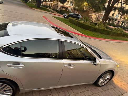 Used 2013 Lexus ES 350 w/ Luxury Pkg FWD image 37