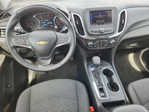 Used 2024 Chevrolet Equinox LT image 9