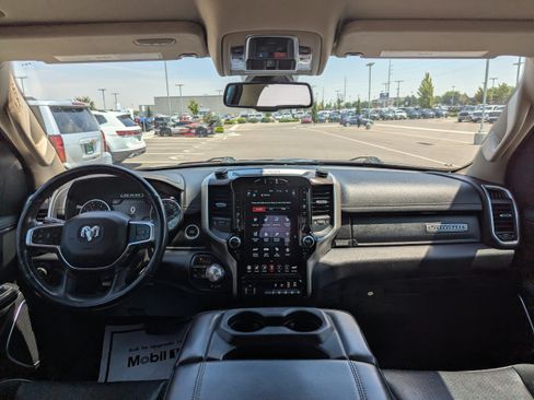 Used 2020 RAM 1500 Laramie AWD/4WD image 28