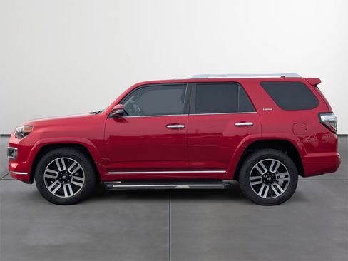 Used 2021 Toyota 4Runner Limited image 3