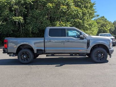New 2025 Ford F350 Lariat w/ Lariat Ultimate Package