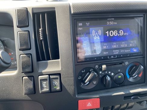 New 2024 Chevrolet Low Cab Forward image 16