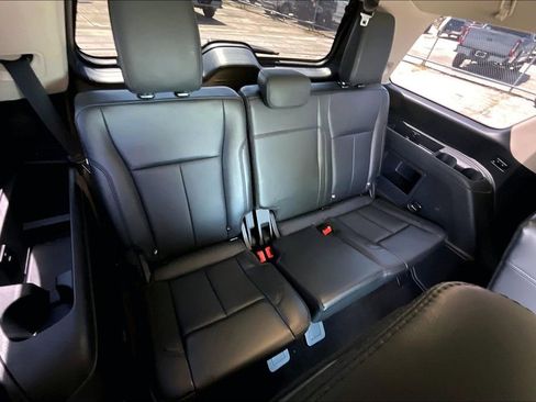 Certified 2022 Ford Expedition XLT RWD image 37