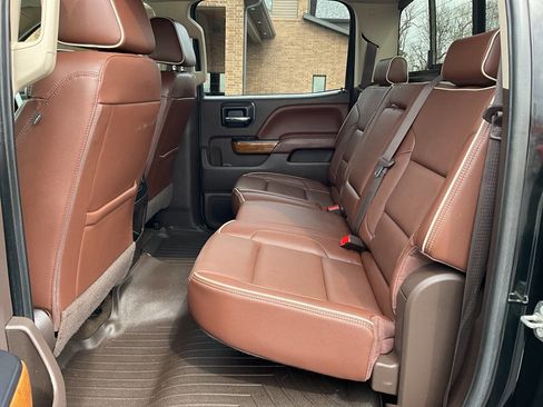 Used 2017 Chevrolet Silverado 3500 High Country w/ Duramax Plus Package image 11