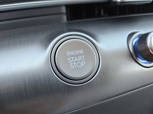 New 2026 Hyundai Kona SE image 19