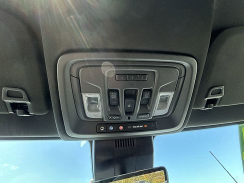 Used 2024 Chevrolet Silverado 3500 High Country w/ Technology Package image 38