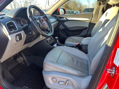 Used 2018 Audi Q3 2.0T Premium image 22