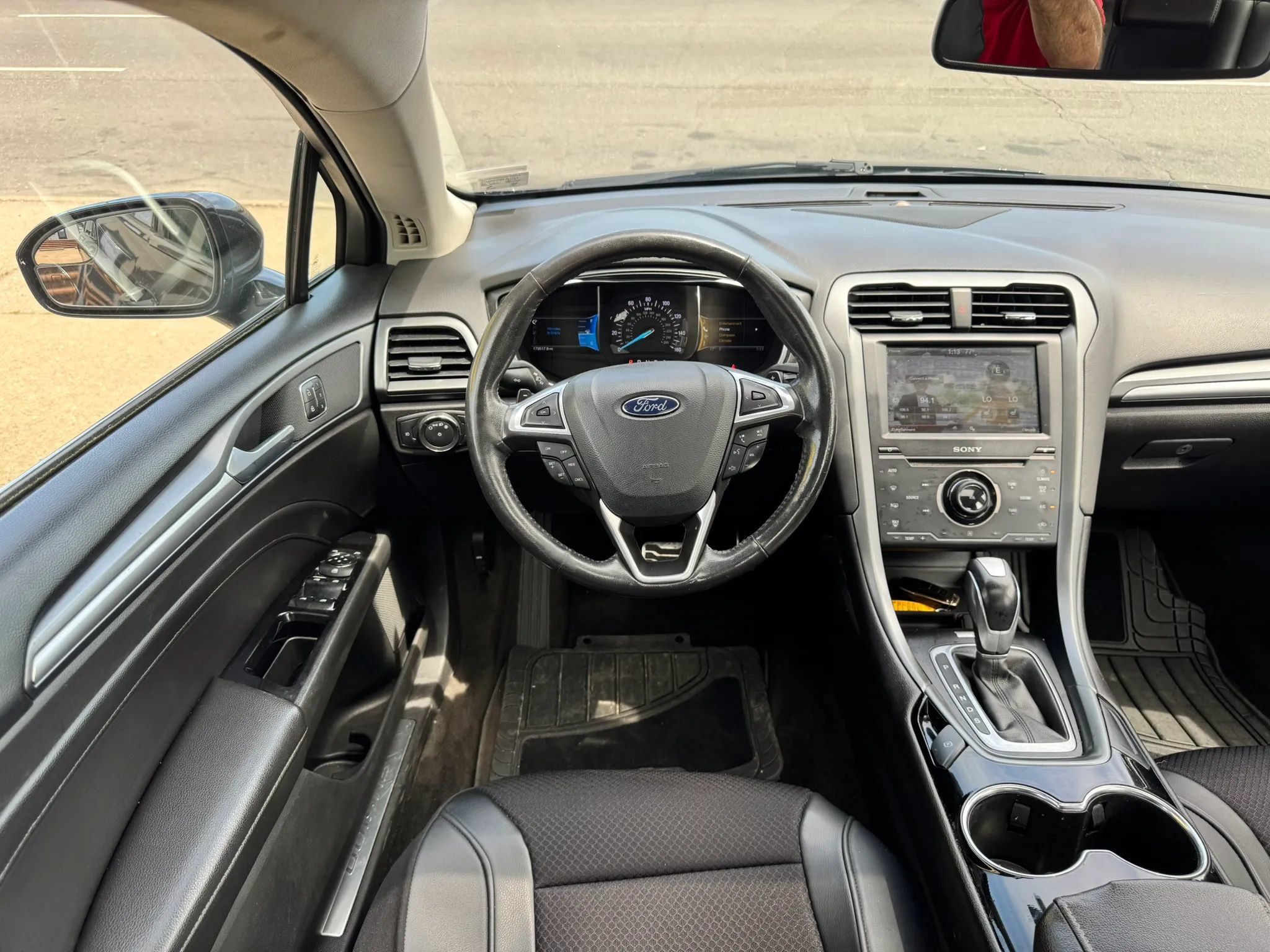 Used 2014 Ford Fusion Titanium FWD image 27
