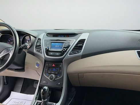 Used 2016 Hyundai Elantra Limited FWD image 36