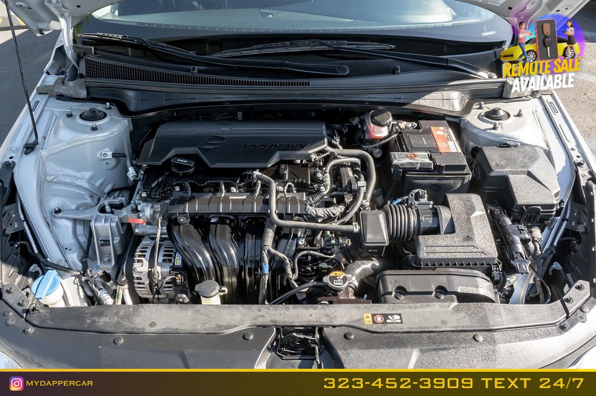 Used 2021 Hyundai Elantra SEL FWD image 17