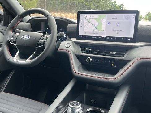 New 2026 Ford Explorer ST-Line w/ ST-Line Street Pack RWD image 3