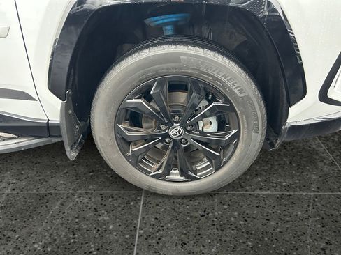 Used 2023 Toyota RAV4 XSE image 9