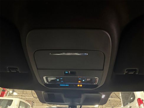 Used 2023 Ford F150 Lariat w/ Equipment Group 502A High image 19