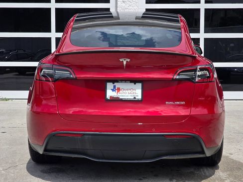 Used 2022 Tesla Model Y Performance AWD/4WD image 6