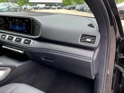 Used 2025 Mercedes-Benz GLE 350 4MATIC image 18