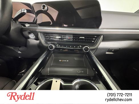 Used 2025 Chevrolet Tahoe RST w/ RST Capability Package image 15